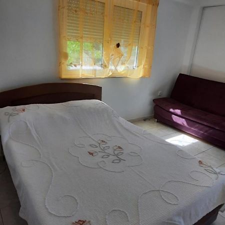 Apartmani Nikica Драге Екстериор снимка
