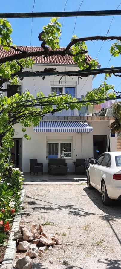 Apartmani Nikica Драге Екстериор снимка